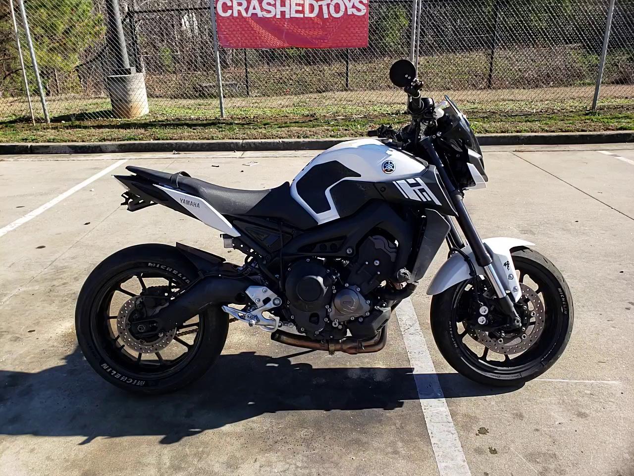 2017 YAMAHA FZ09 JYARN53E7HA002472