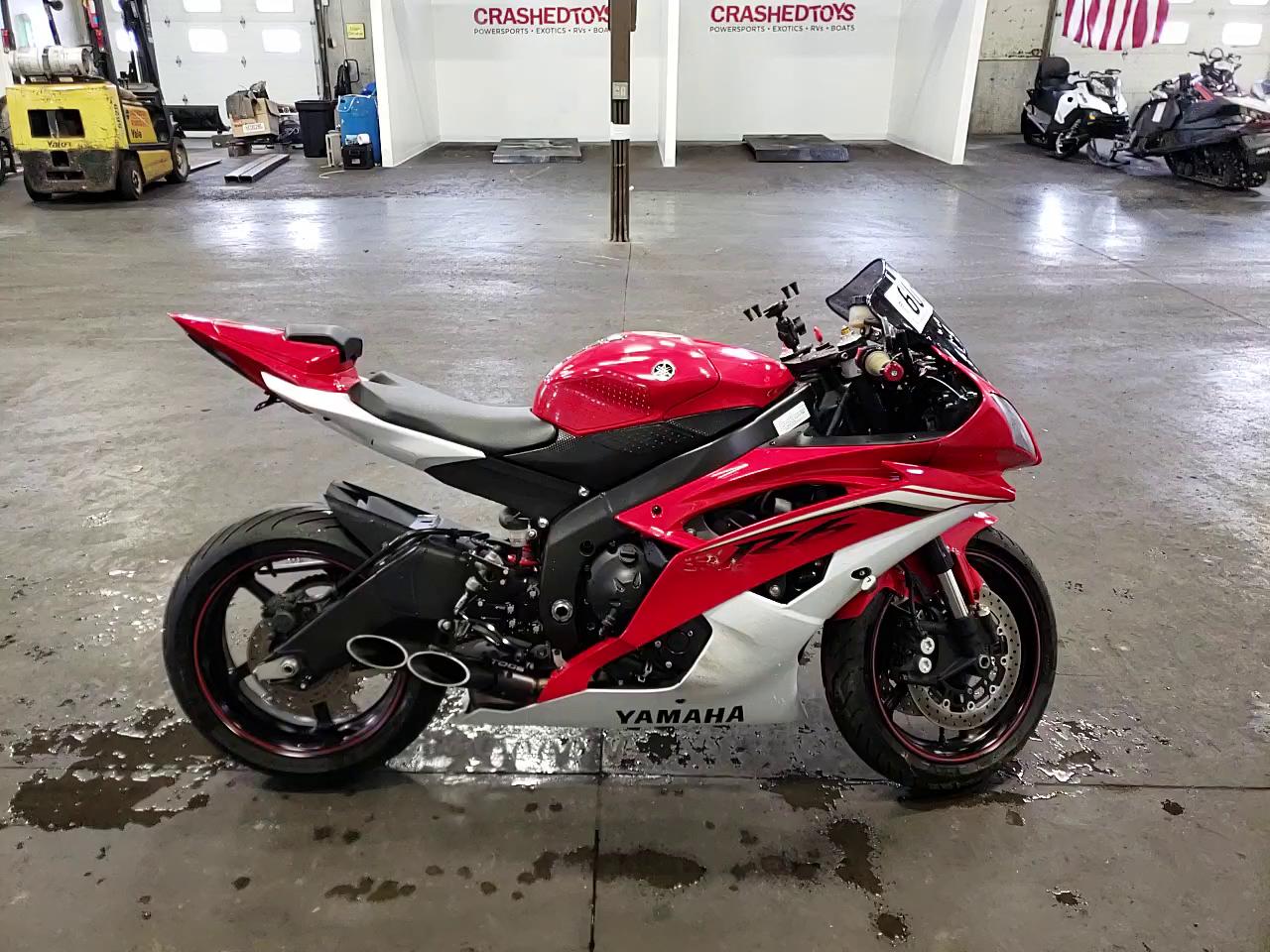 2011 YAMAHA YZFR6 JYARJ16E5BA022503