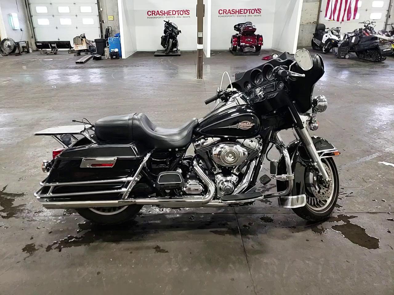 2010 HARLEY-DAVIDSON FLHTC 1HD1FF413AB651927