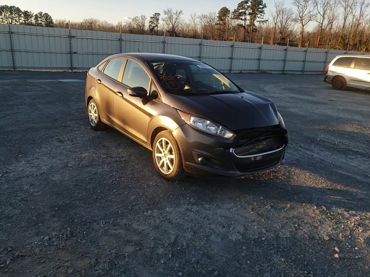 2015 FORD FIESTA 3FADP4BJ6FM122741