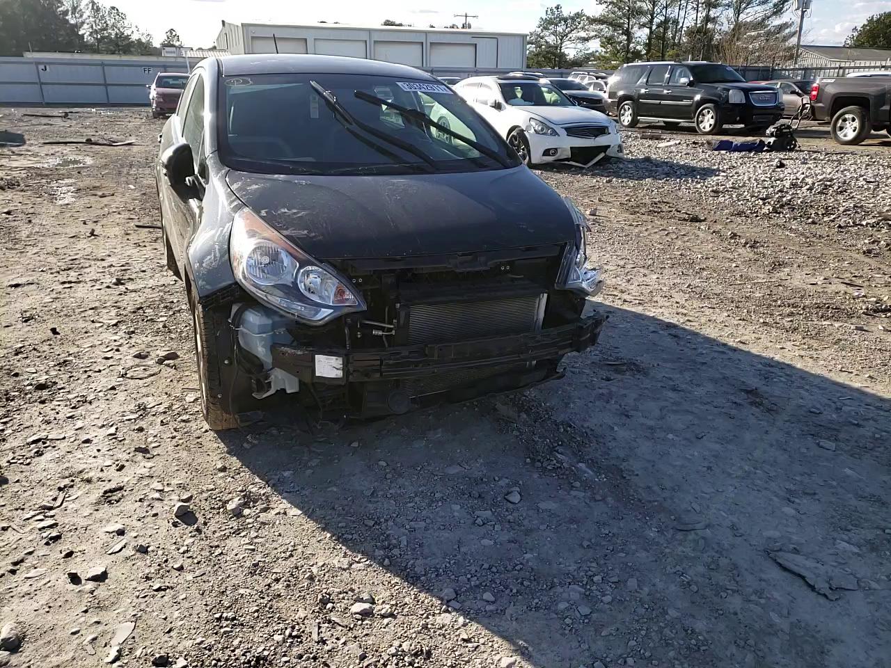 2016 KIA RIO KNADN5A32G6645066