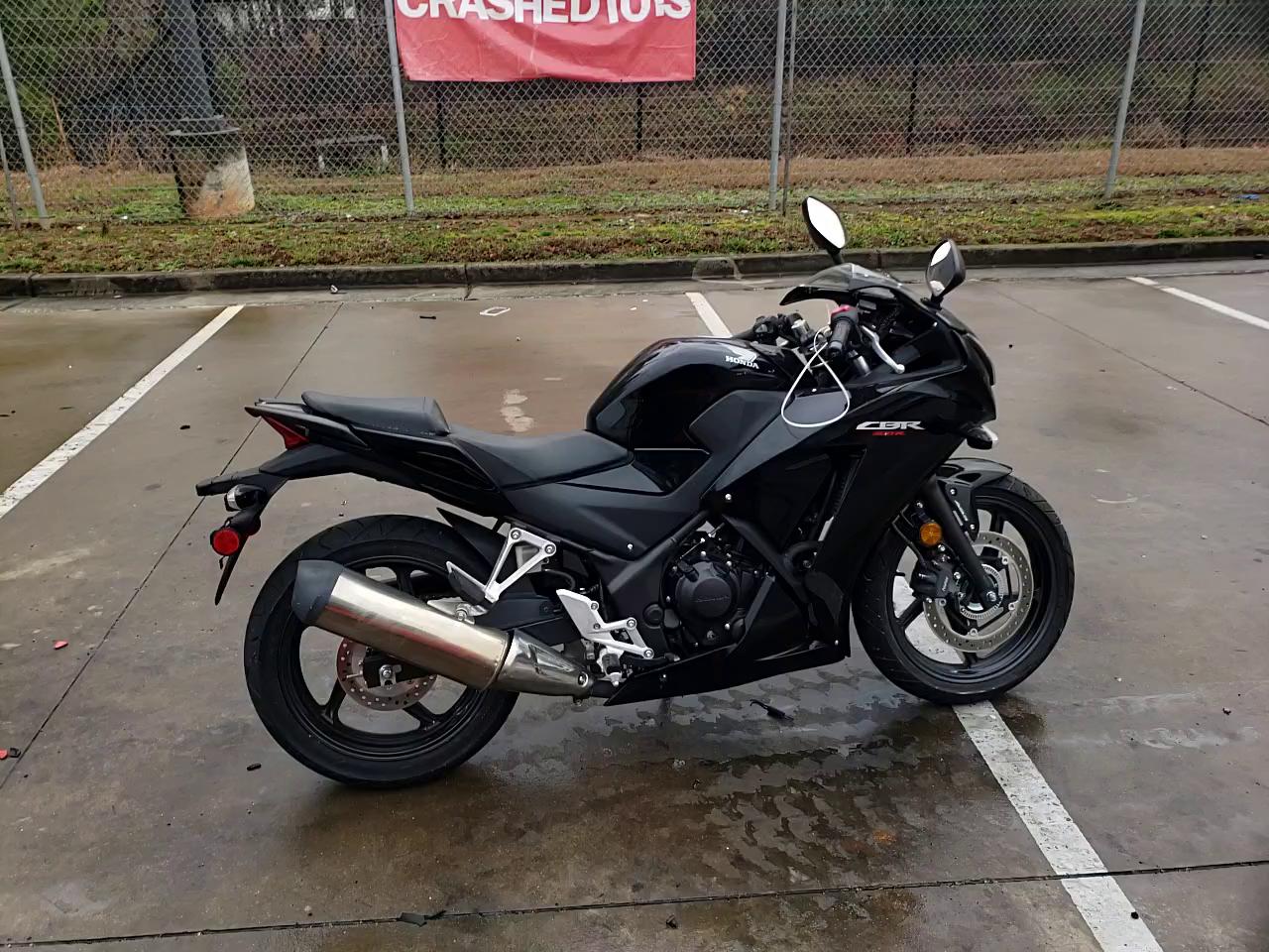 2015 HONDA CBR300 RA MLHNC5156F5100472