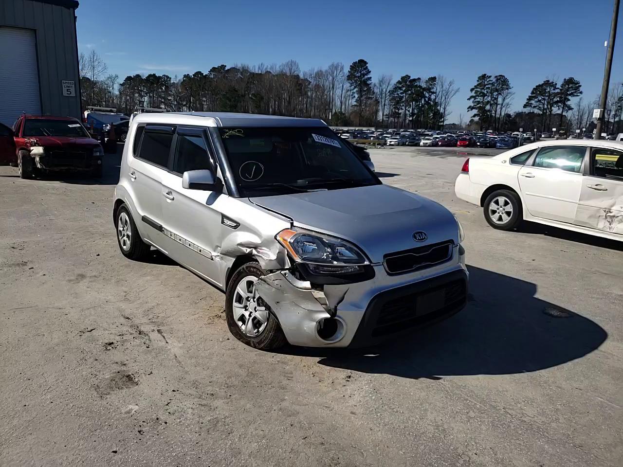 2013 KIA SOUL KNDJT2A51D7580521
