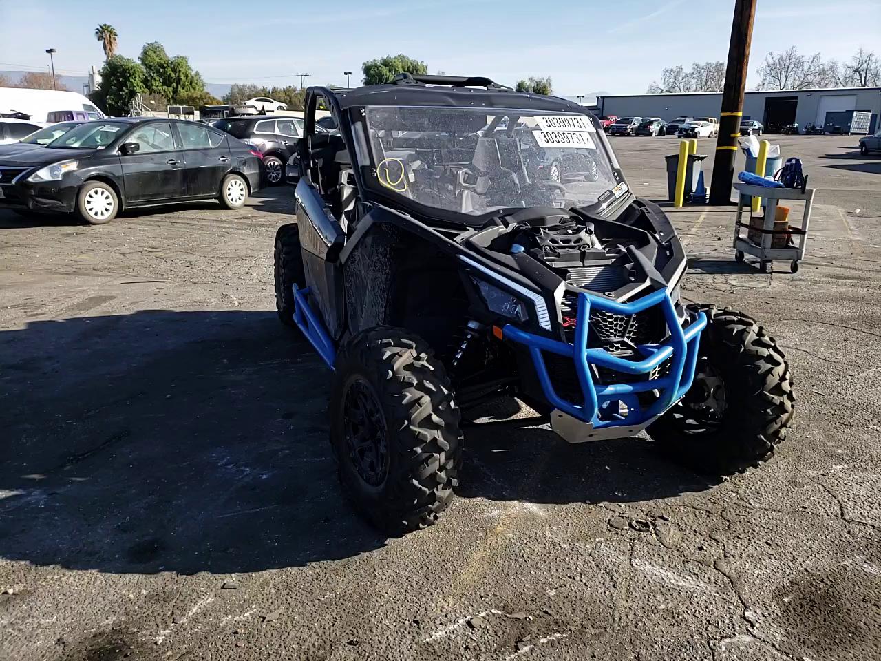 2019 CAN-AM MAVERICK - 3JBVDAW24KK000218