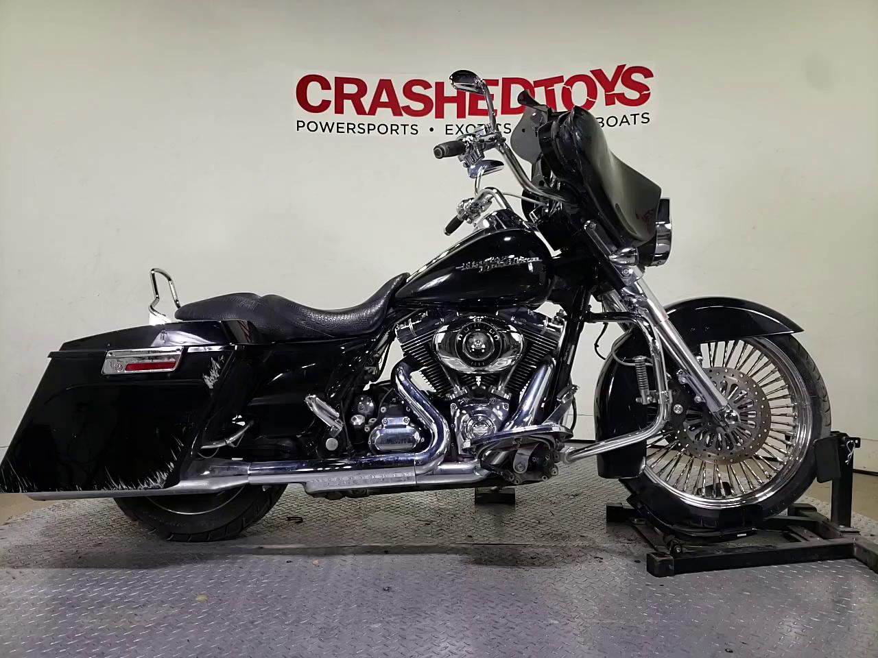2009 HARLEY-DAVIDSON FLHX 1HD1KB4189Y648129