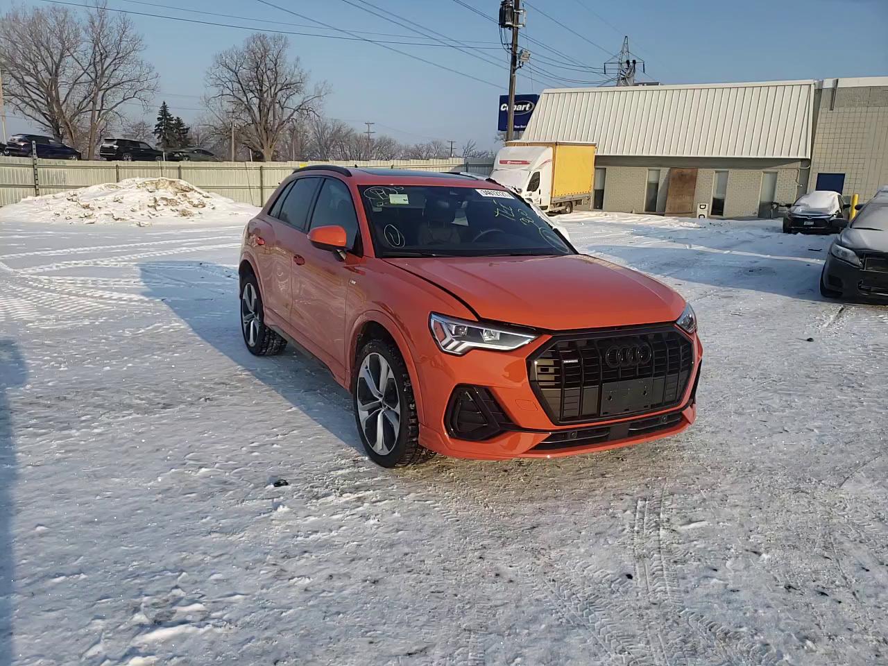 2021 AUDI Q3 PREMIUM WA1EECF32M1018505