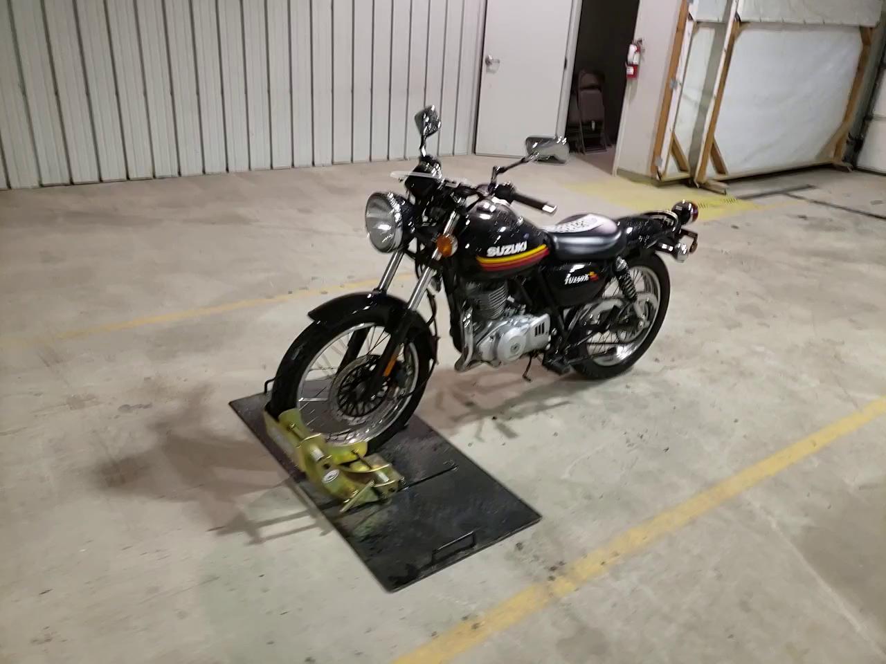 2018 SUZUKI TU250 X JS1NJ4CA0J2100291
