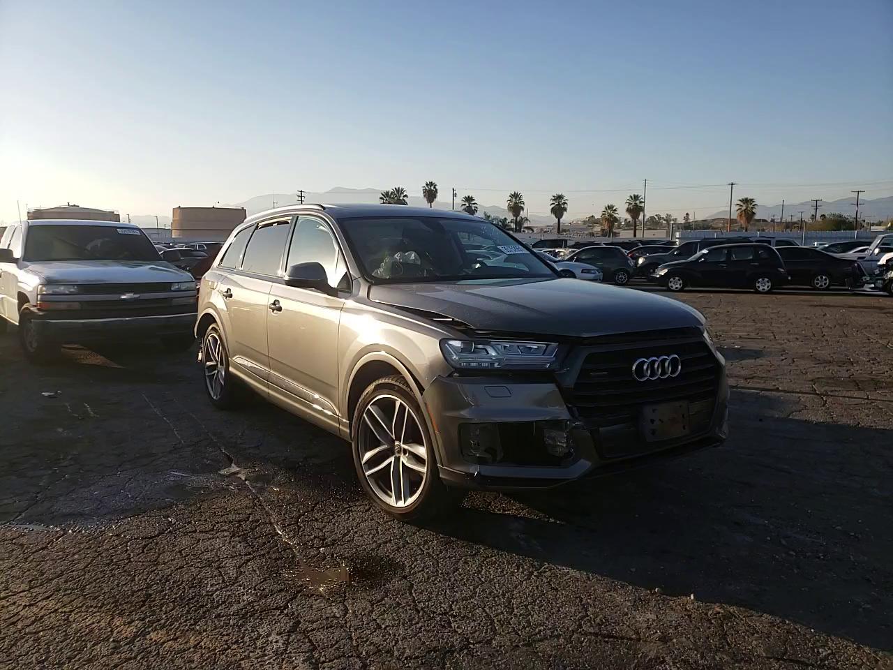 2017 AUDI Q7 PRESTIG - WA1VAAF74HD040903