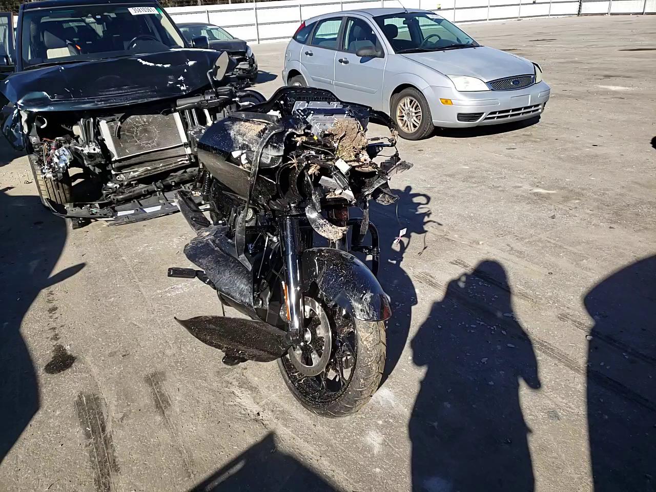2020 HARLEY-DAVIDSON FLTRXS 1HD1KTP18LB675990