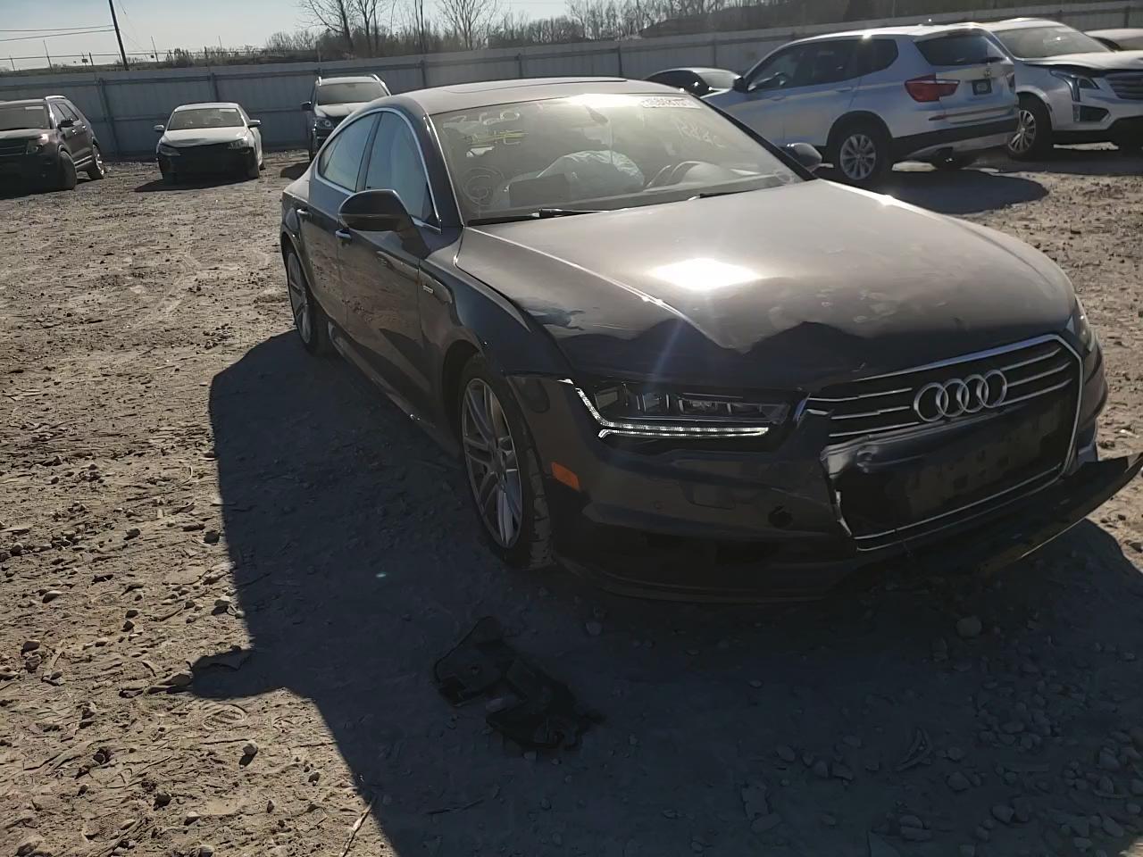 2017 AUDI A7 PREMIUM WAUW2AFC3HN020136