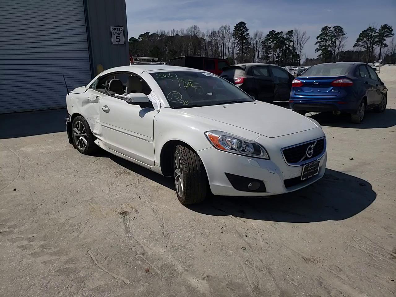 2012 VOLVO C70 T5 YV1672MC8CJ127030