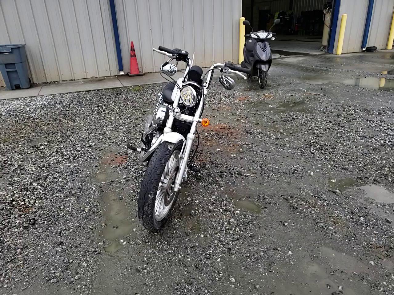 2007 HARLEY-DAVIDSON XL883 L 1HD4CR2127K428149