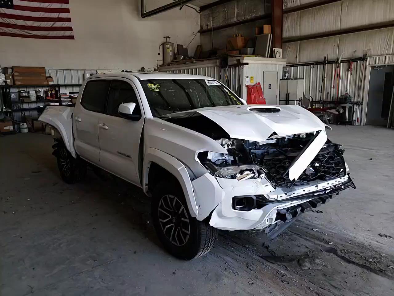 2020 TOYOTA TACOMA DOU 3TMAZ5CN3LM119533