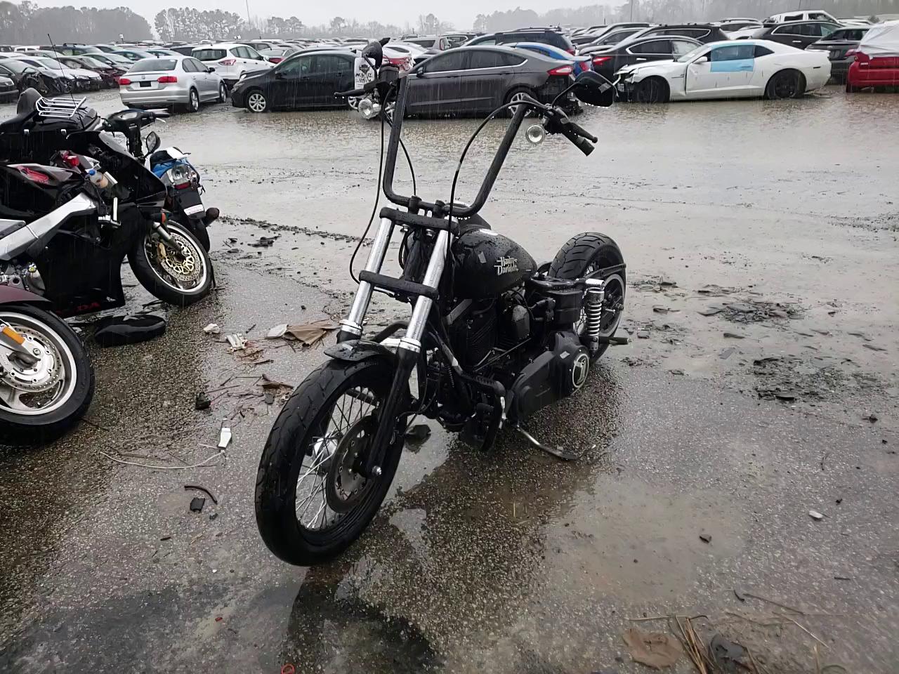 2015 HARLEY-DAVIDSON FXDB DYNA 1HD1GXM11FC326892