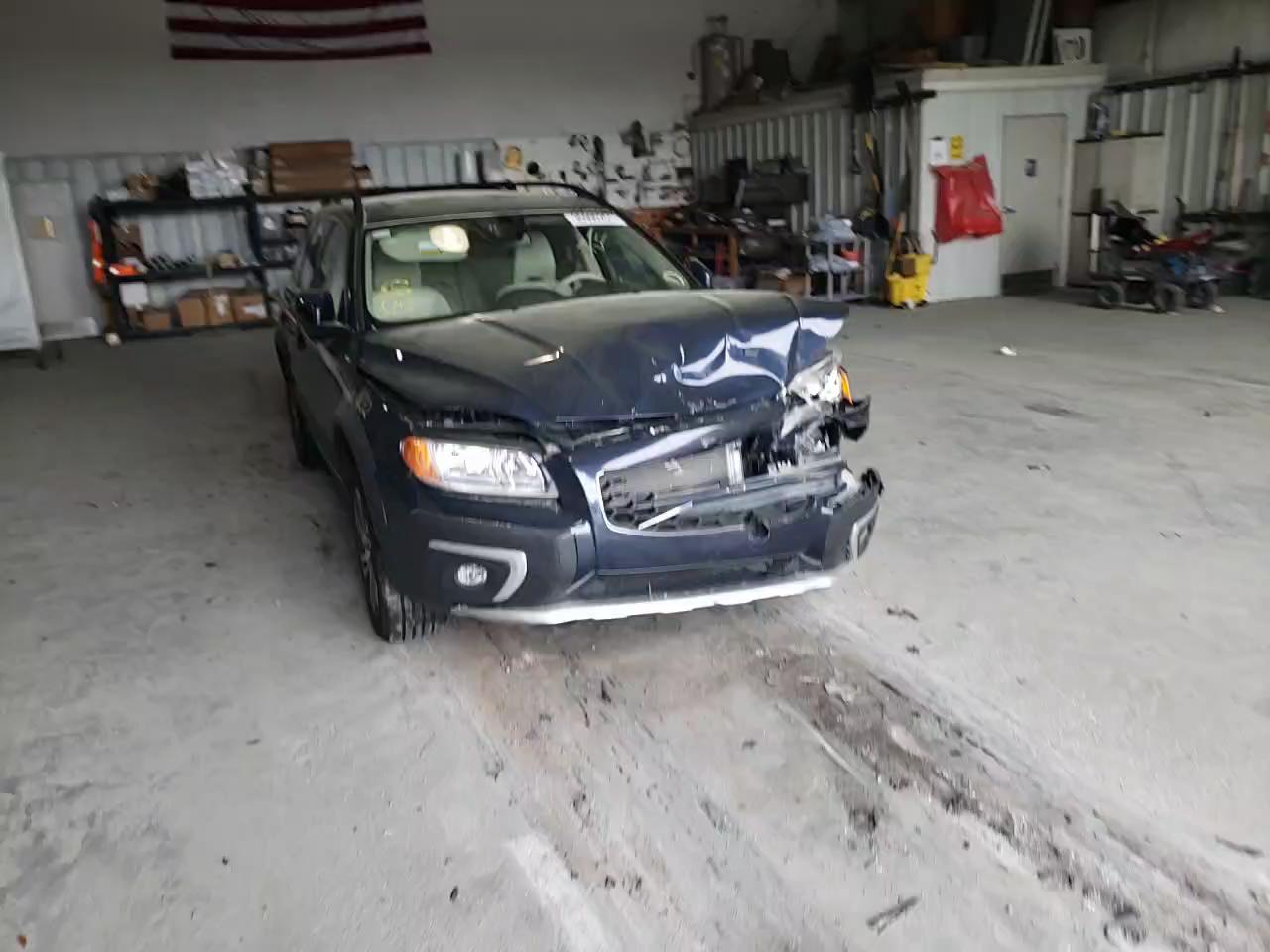 2014 VOLVO XC70 3.2 YV4952BL4E1176107