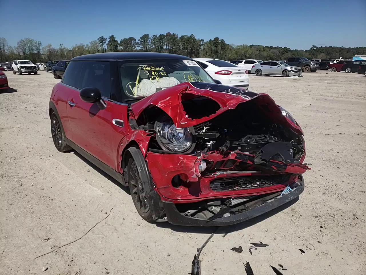 2016 MINI COOPER WMWXP5C53G2D15548