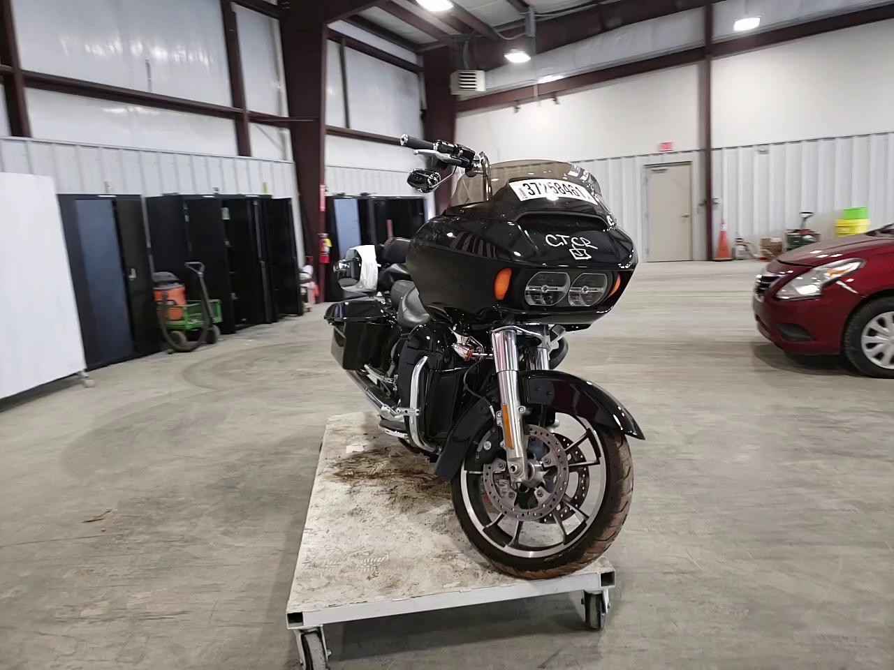 2020 HARLEY-DAVIDSON FLTRX 1HD1KHC19LB616367