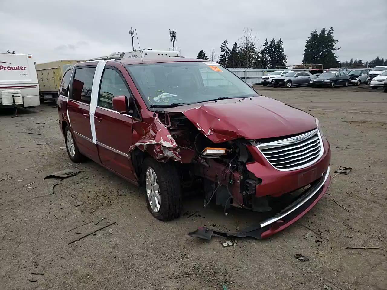 2016 CHRYSLER TOWN & CTY 2C4RC1BG7GR295161