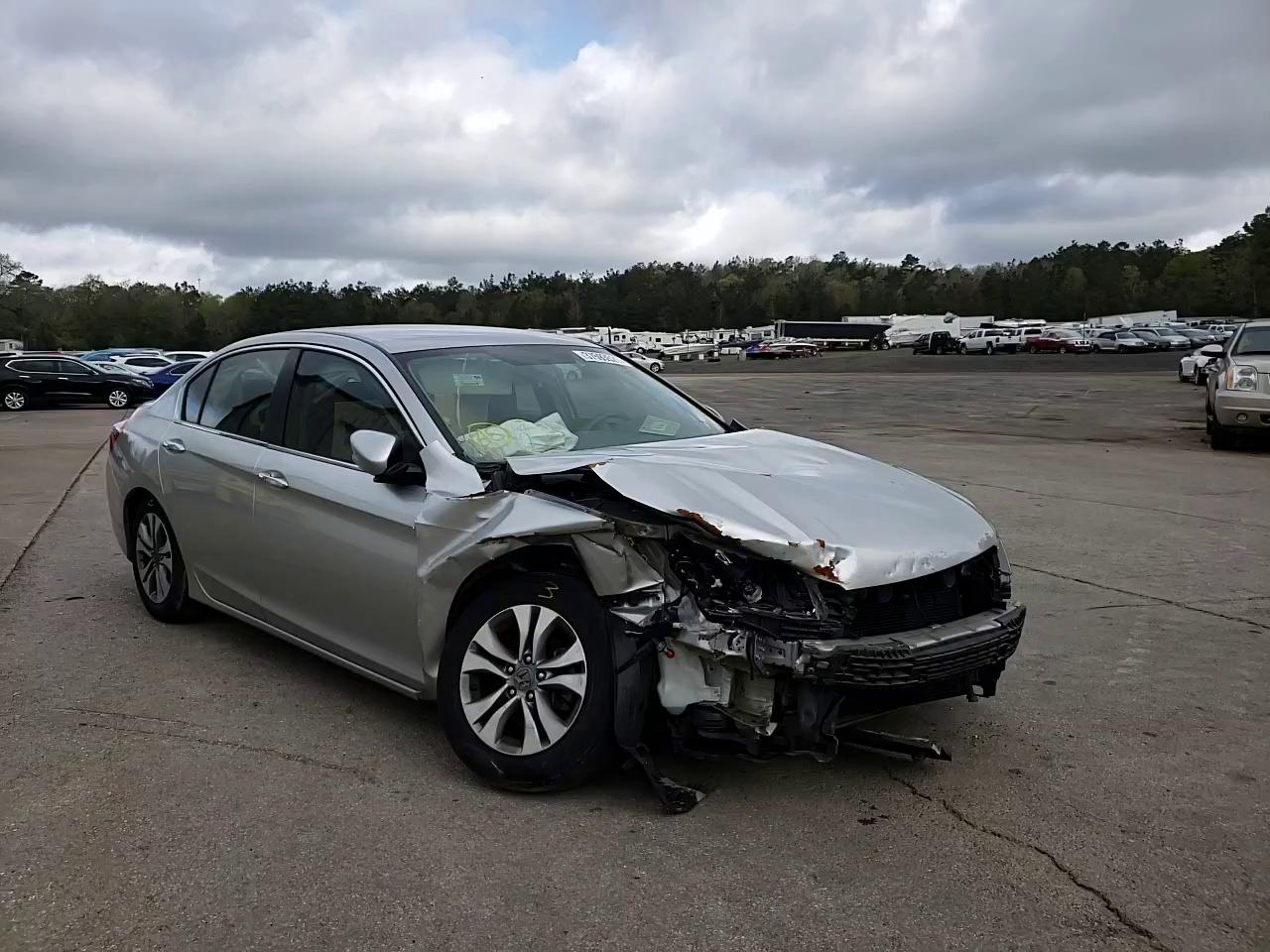 2015 HONDA ACCORD LX 1HGCR2F39FA064932