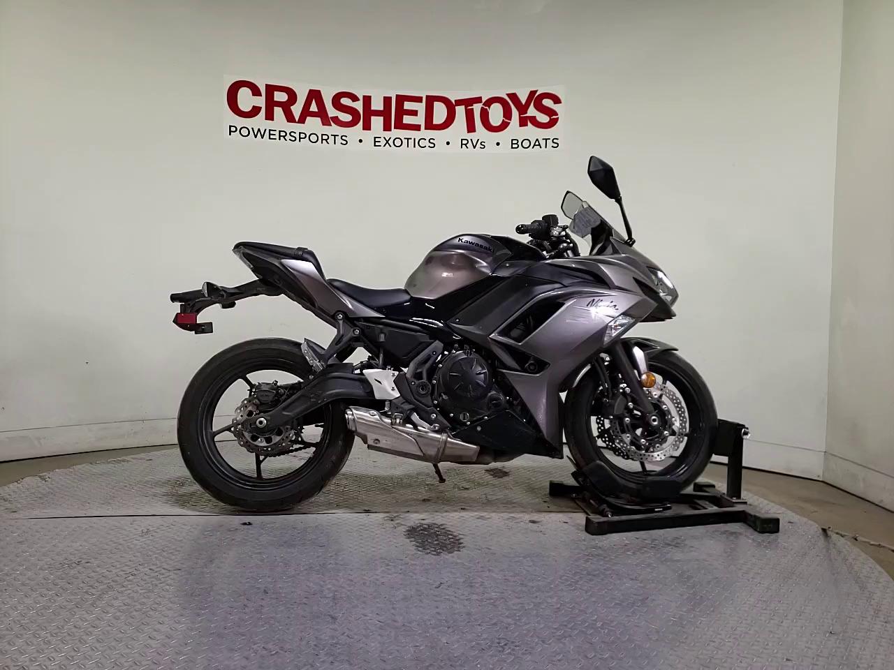 2021 KAWASAKI EX650 N ML5EXEN1XMDA28853