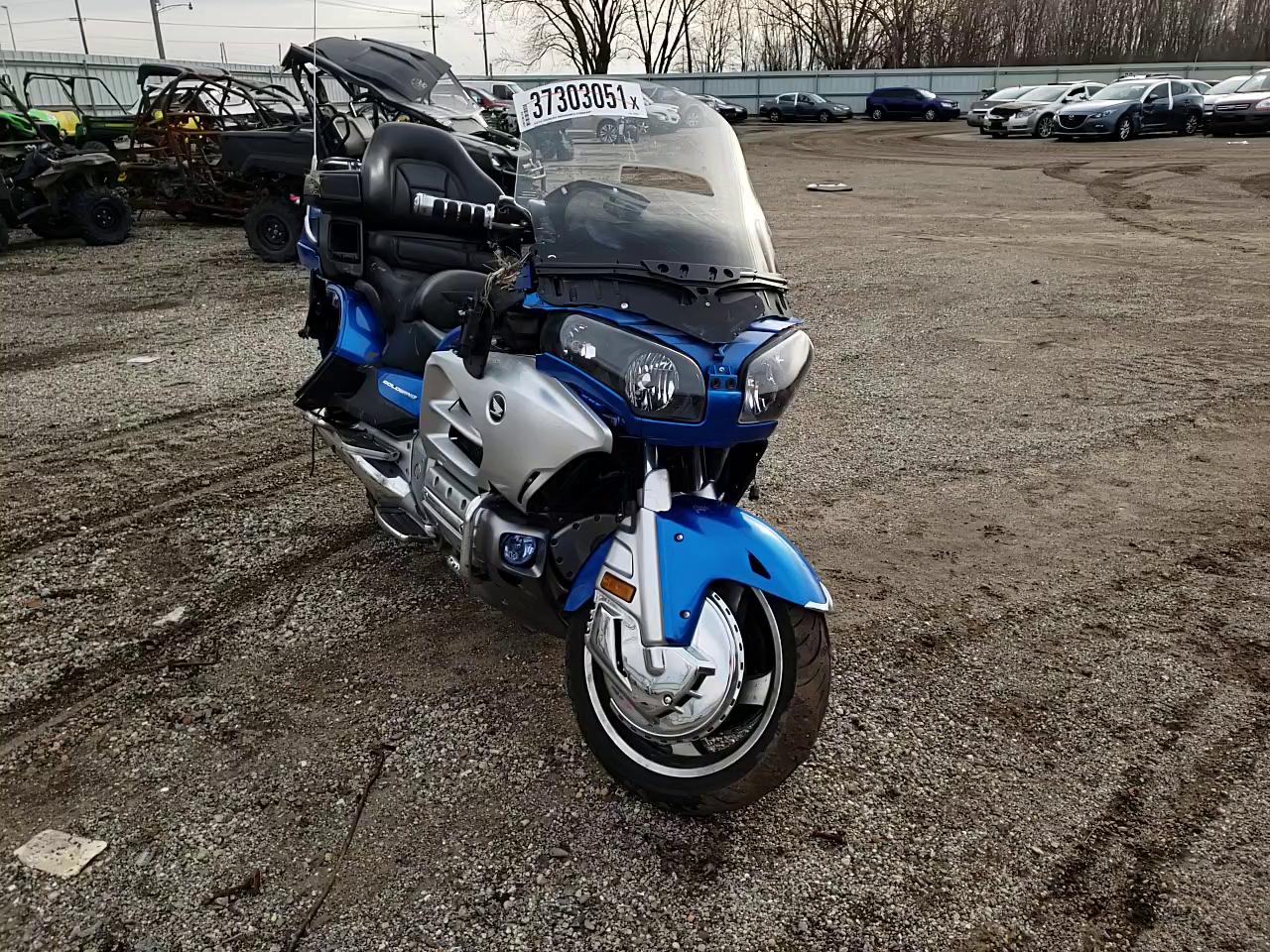 2013 HONDA GL1800 G JH2SC68G8DK100398