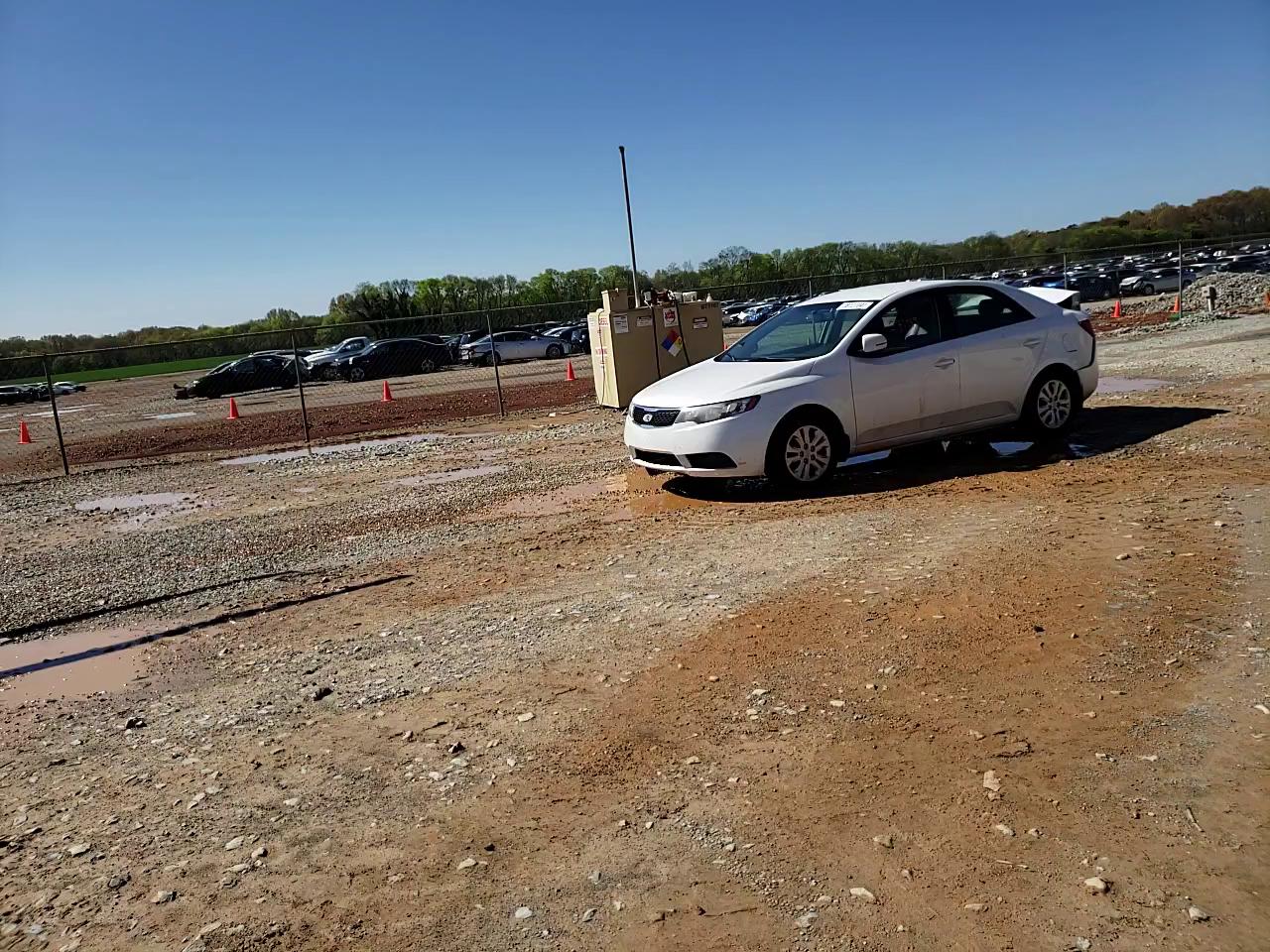2011 KIA FORTE KNAFU4A2XB5401547