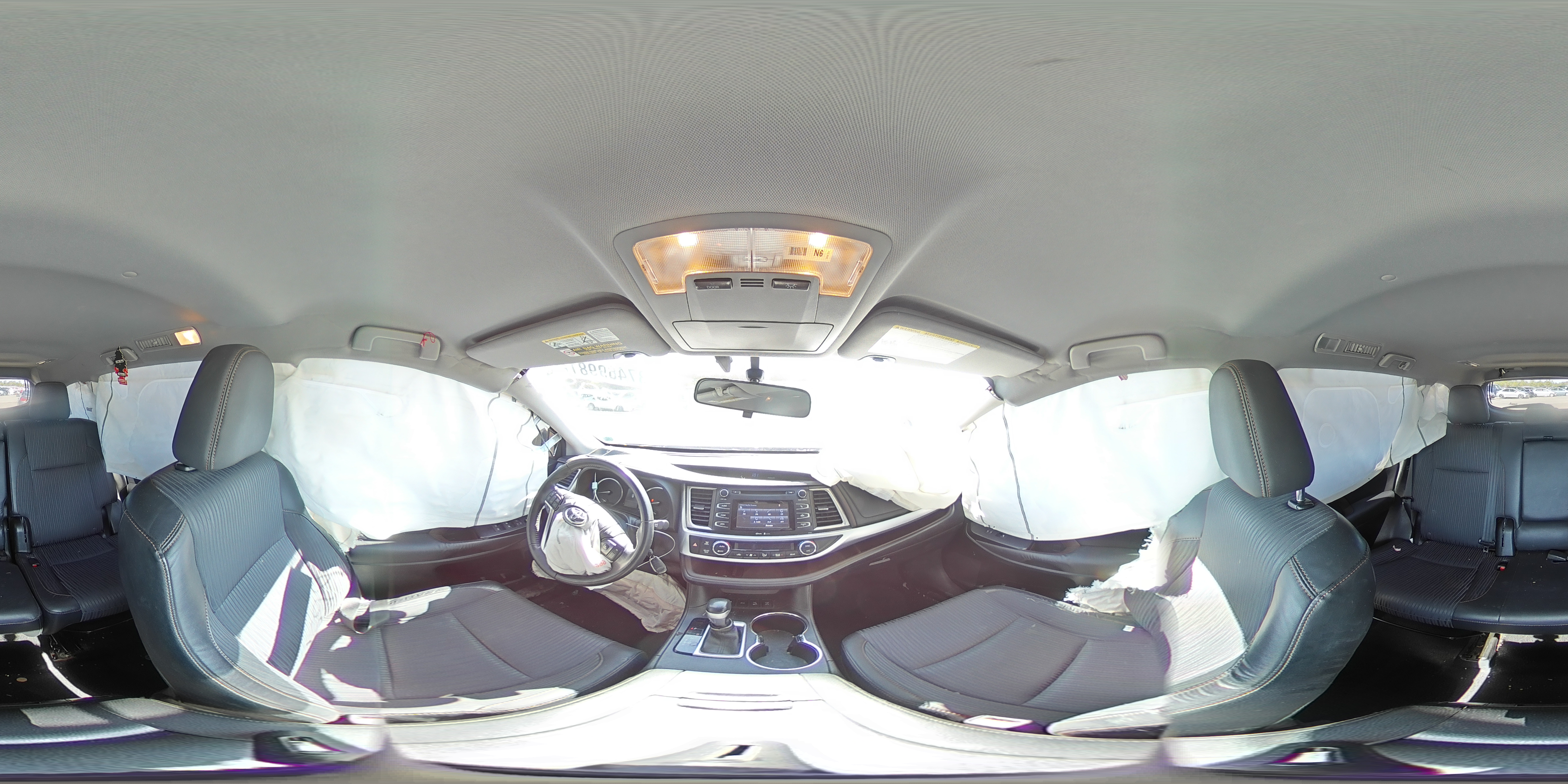2015 TOYOTA HIGHLANDER 5TDBKRFH2FS111210