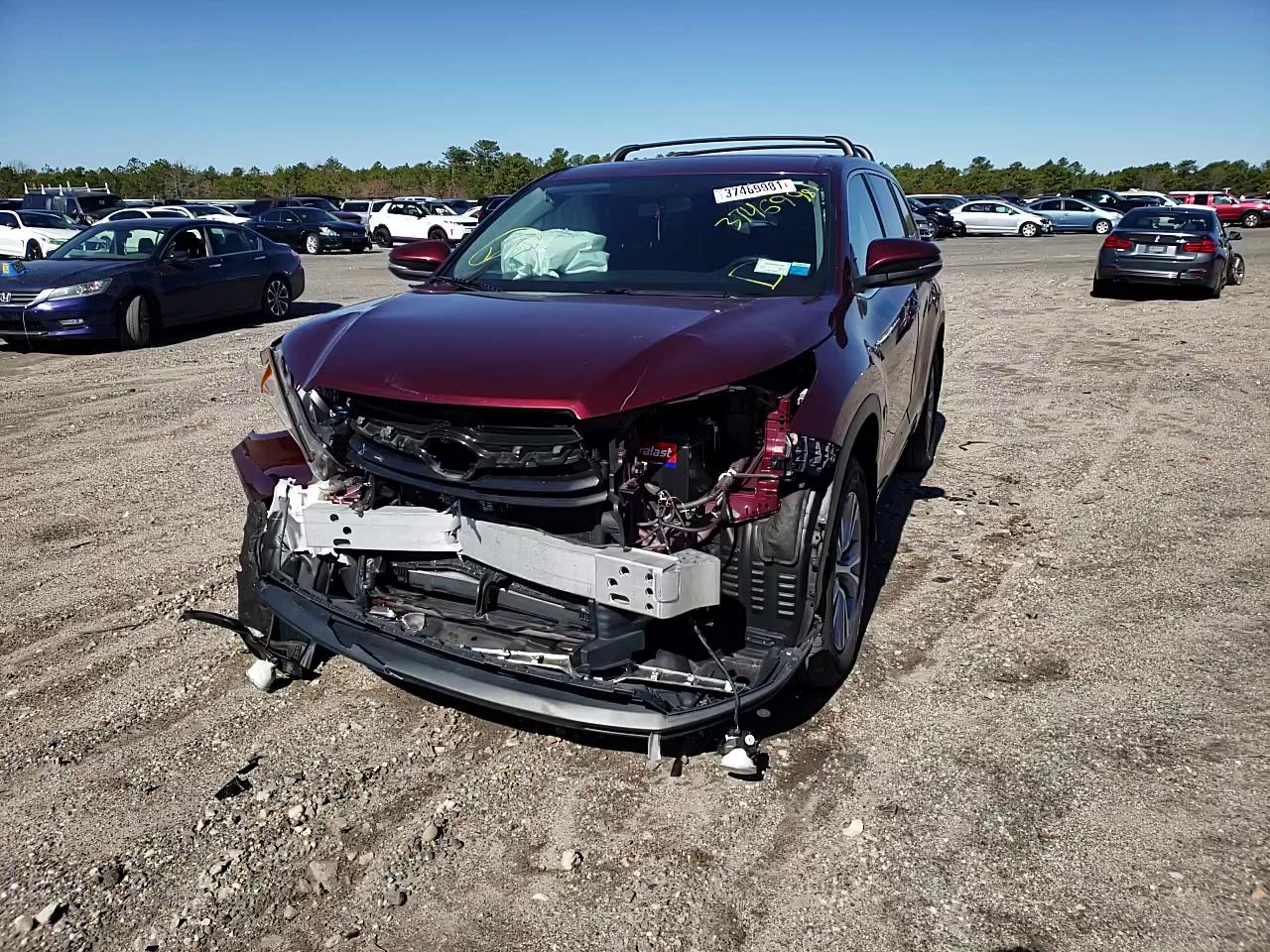 2015 TOYOTA HIGHLANDER 5TDBKRFH2FS111210