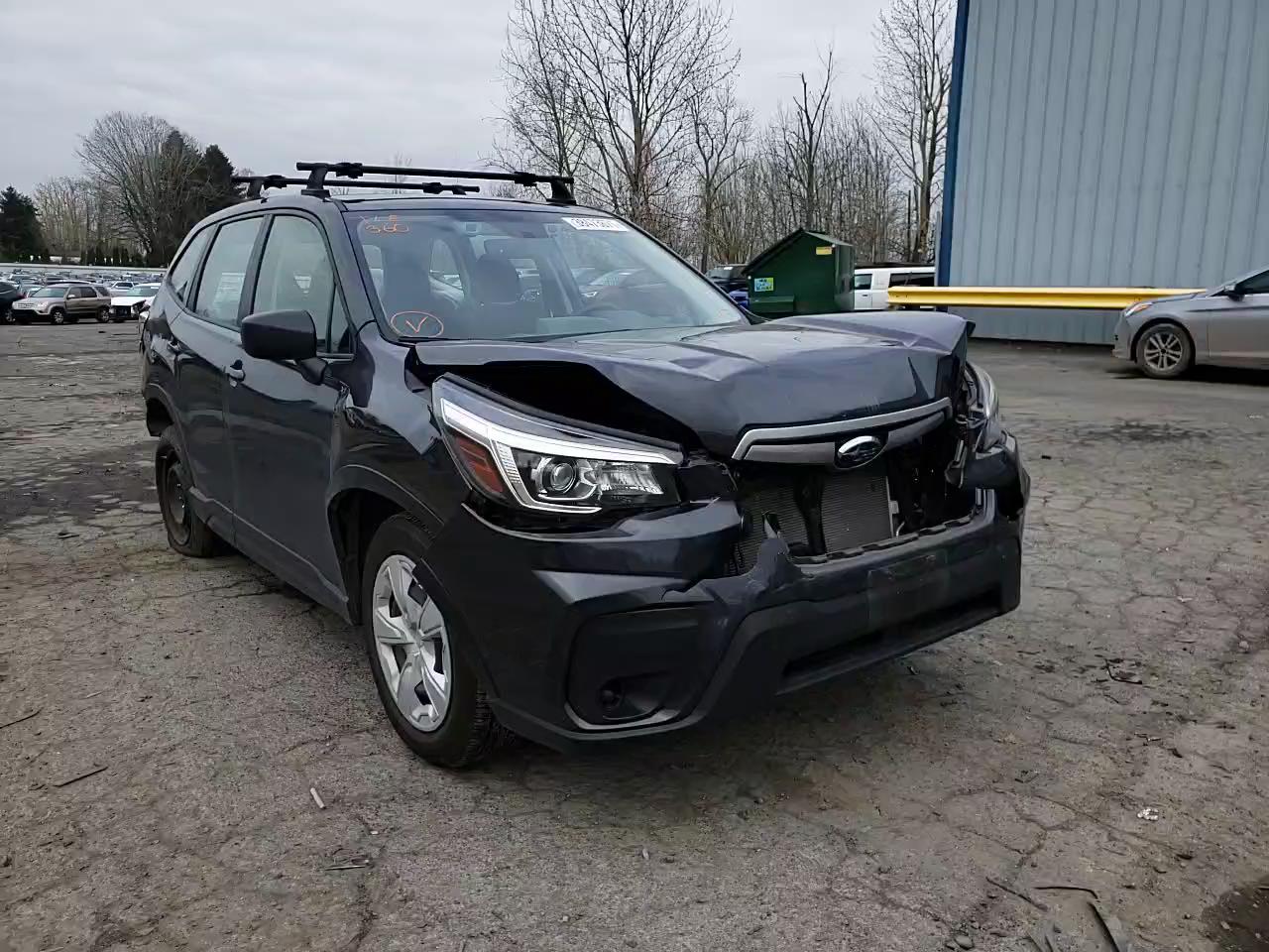 2019 SUBARU FORESTER JF2SKAAC4KH523206