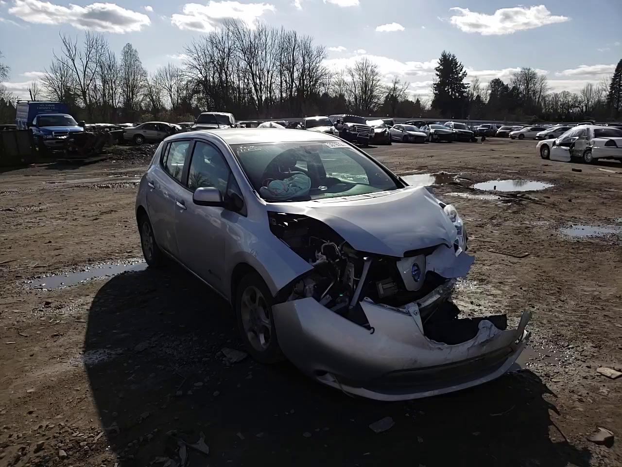 2013 NISSAN LEAF 1N4AZ0CPXDC402783