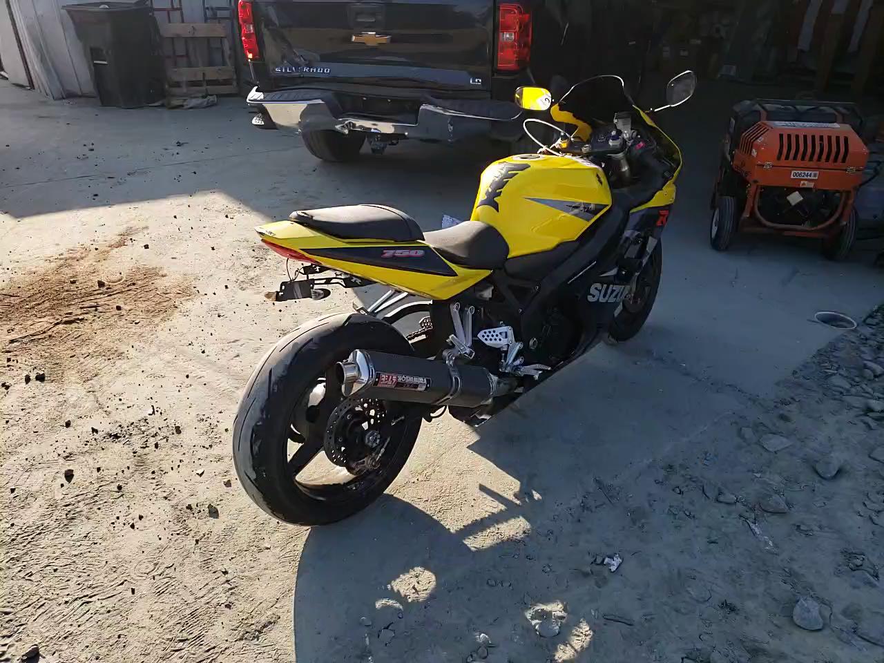 2004 SUZUKI GSX-R750 K JS1GR7JA542106095