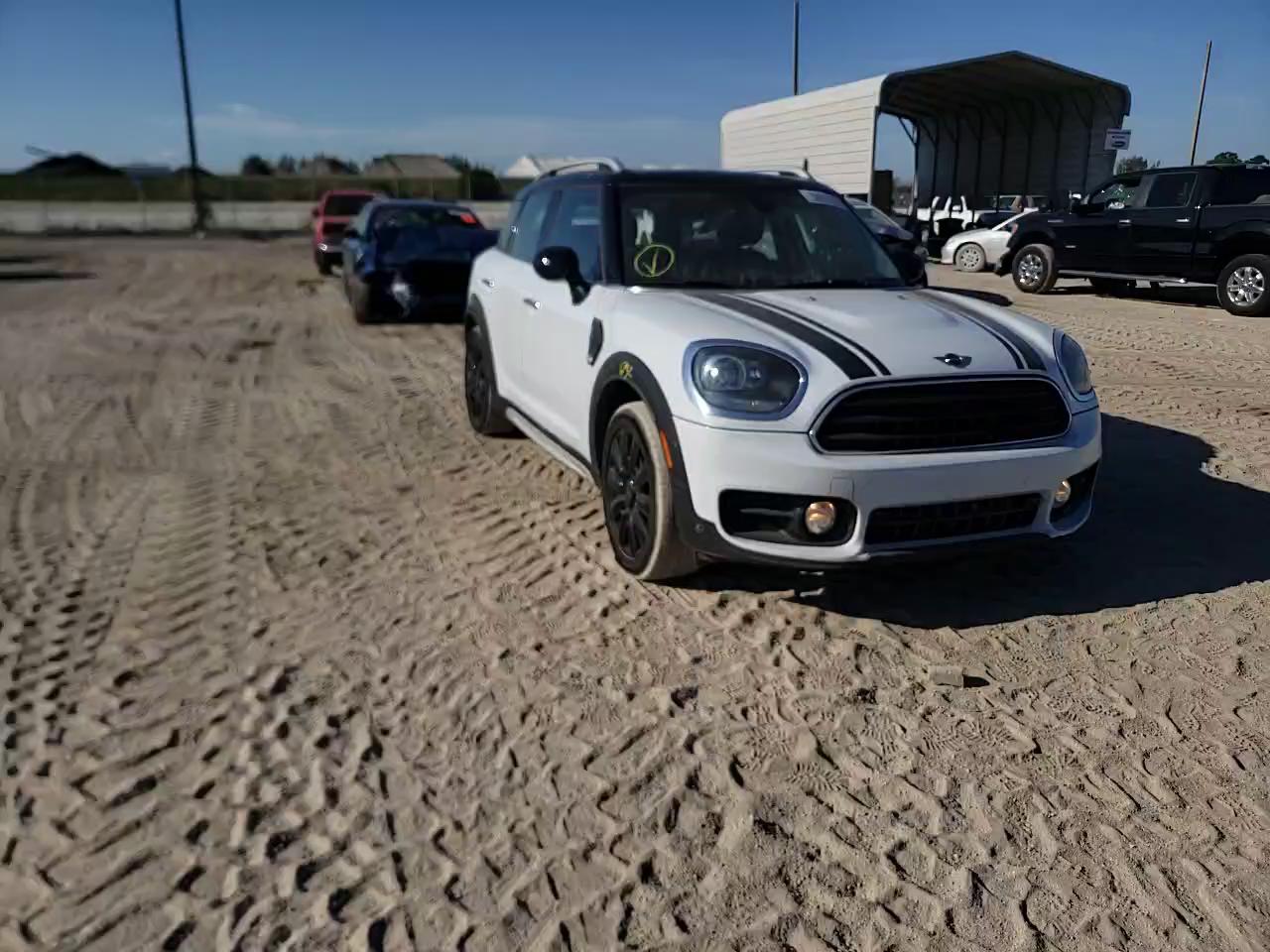 2018 MINI COOPER COU WMZYS7C34J3E08631