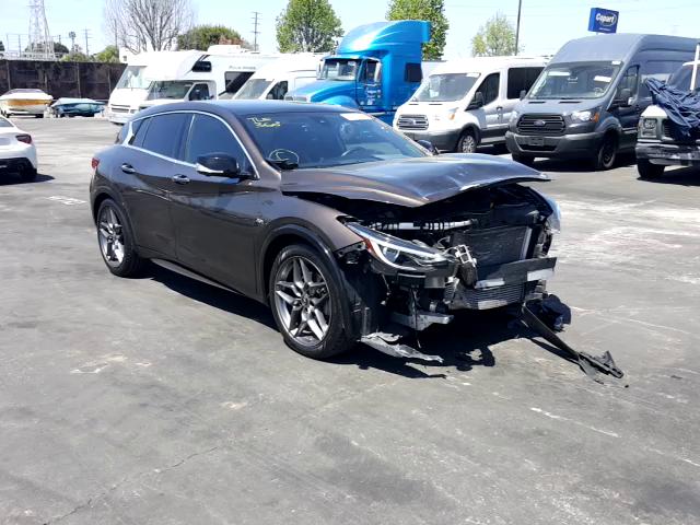 2017 INFINITI QX30 BASE SJKCH5CP1HA019283