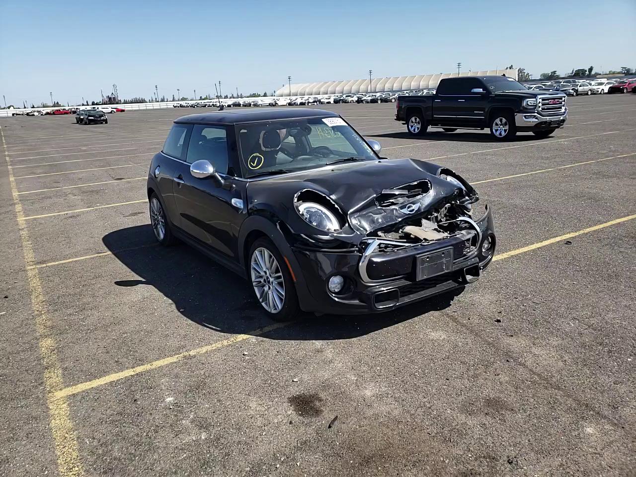 2014 MINI B80 WMWXM7C54ET970083