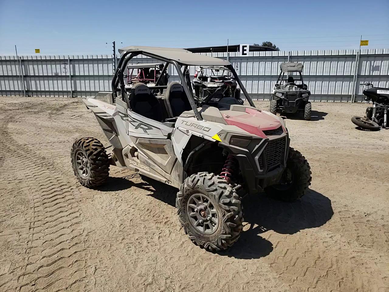 2021 POLARIS RZR XP TUR - 3NSNAE929MF141594