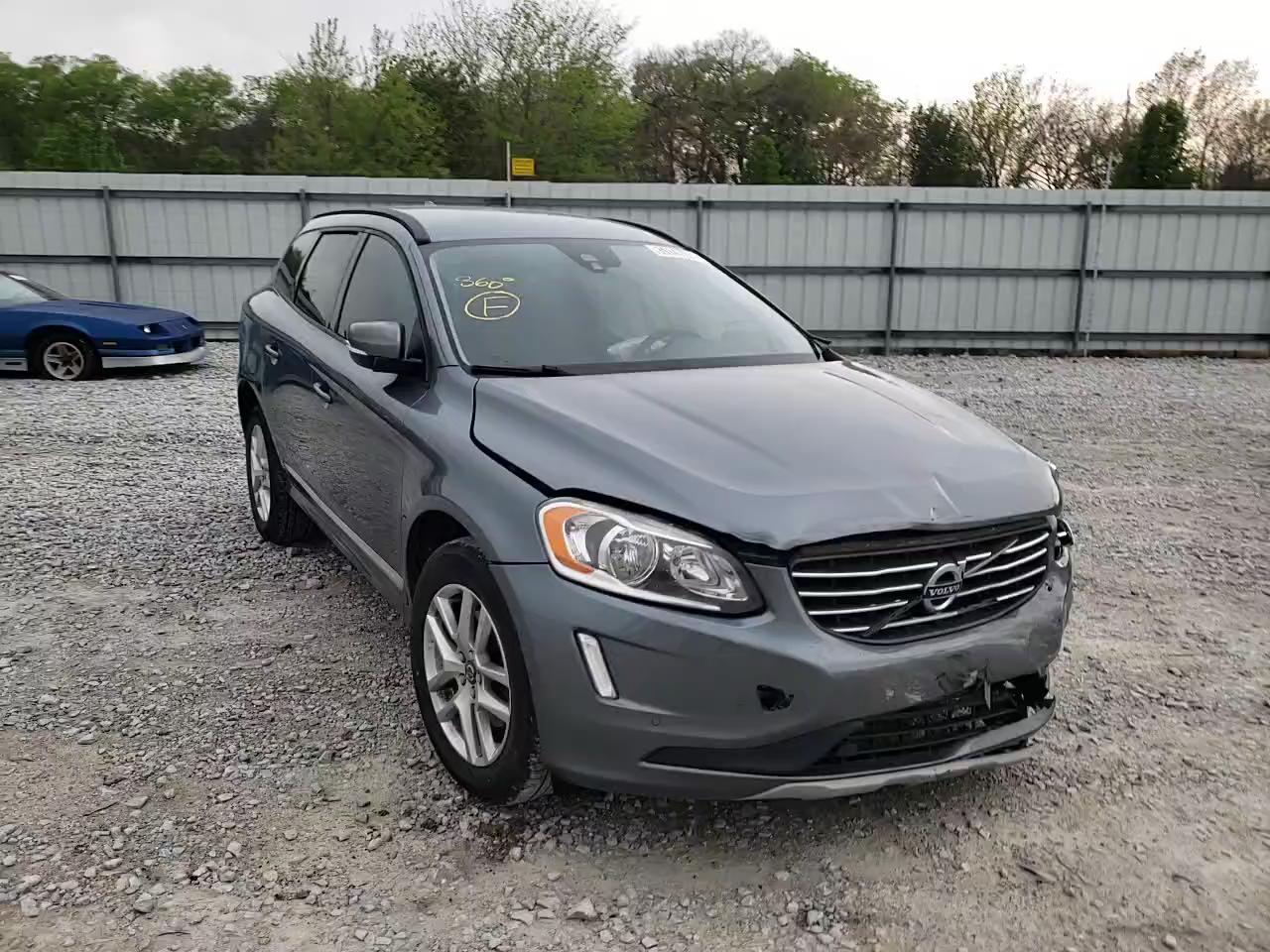 2017 VOLVO XC60 T5 YV440MDJ1H2074147