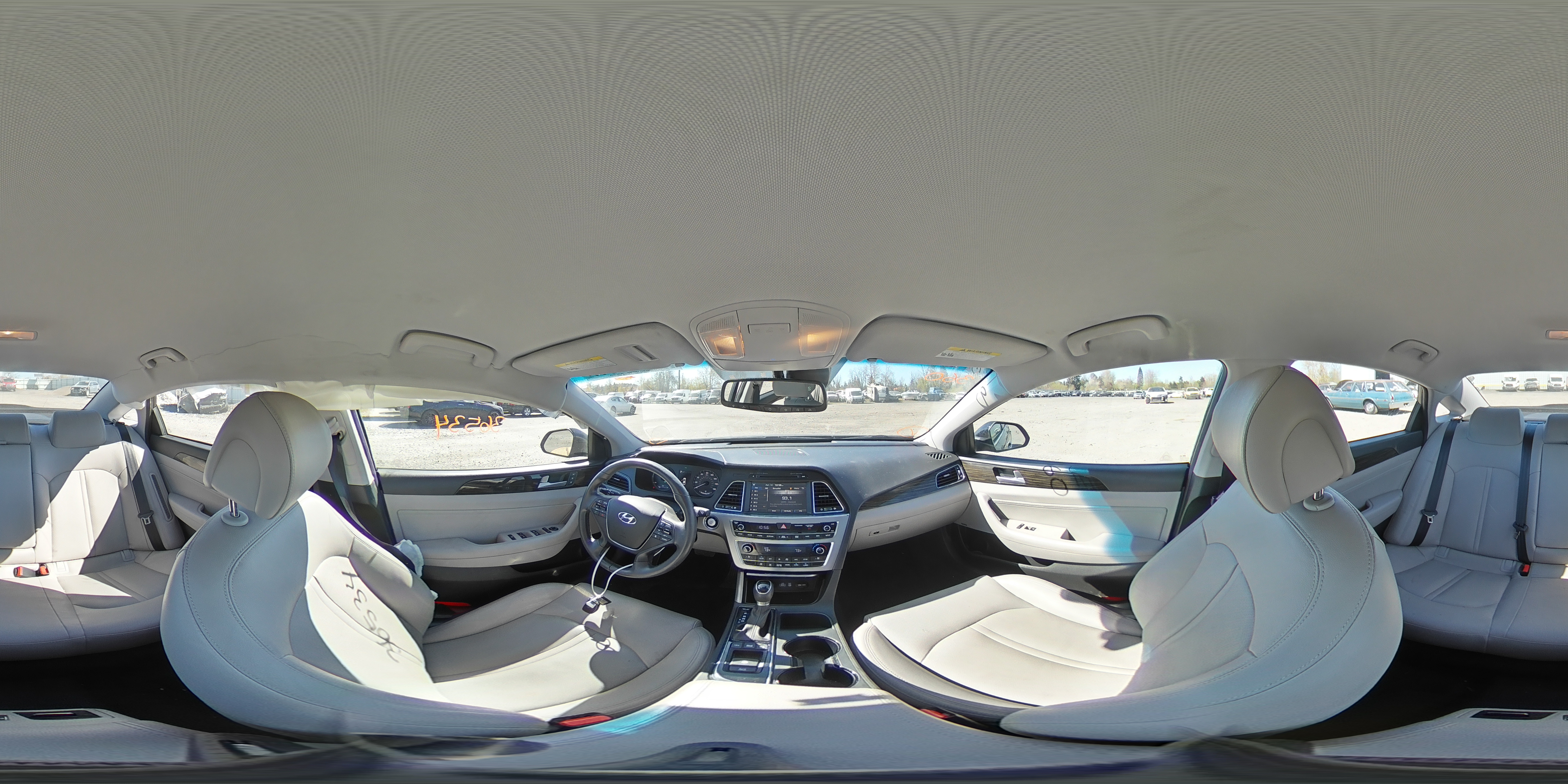 2017 HYUNDAI SONATA PLU KMHE54L28HA060055