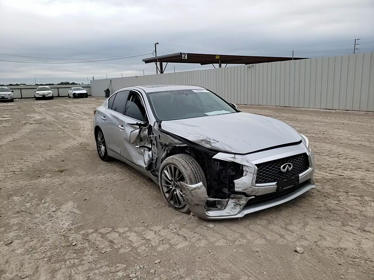 2018 INFINITI Q50 LUXE JN1EV7AP0JM361947