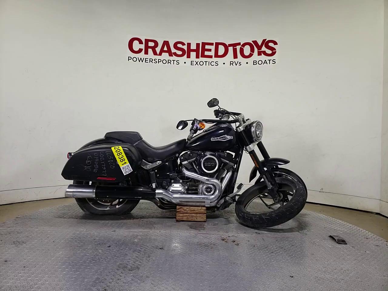 2019 HARLEY-DAVIDSON FLSB 1HD1YMJ27KB019056