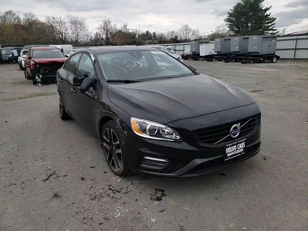 2017 VOLVO S60 YV126MFL0H2435093