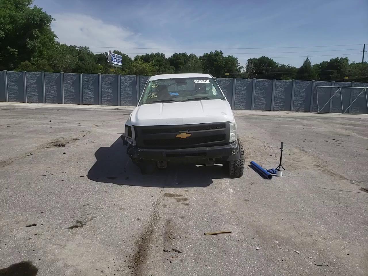 2013 CHEVROLET SILVERADO 1GCNCPEA9DZ353572
