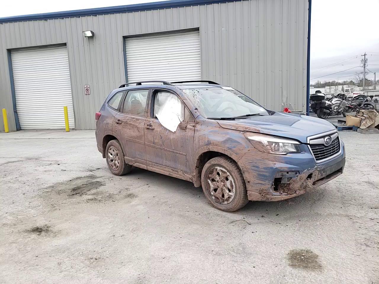 2019 SUBARU FORESTER JF2SKACC8KH461662