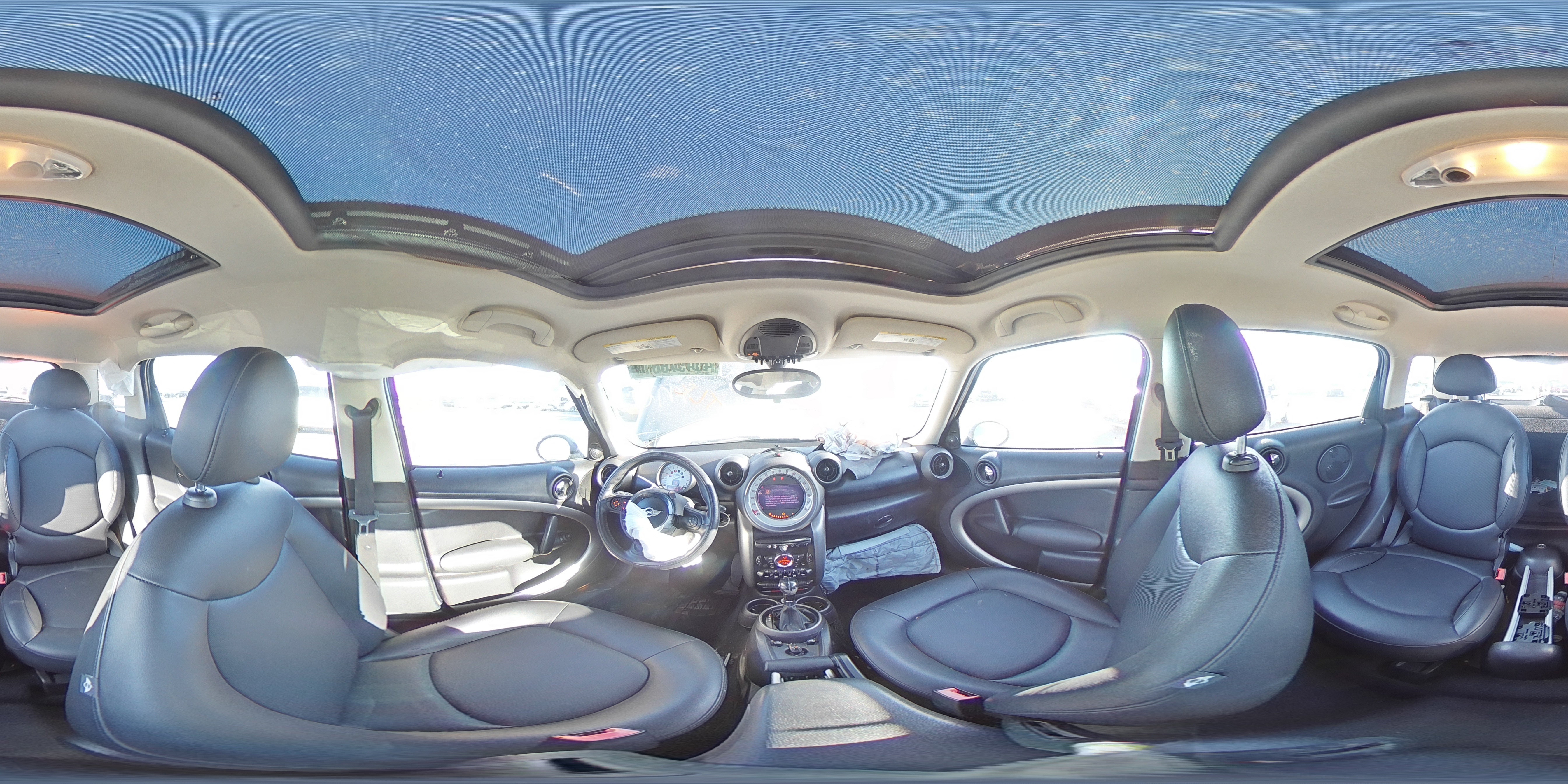 2011 MINI COOPER COU WMWZB3C56BWM01334