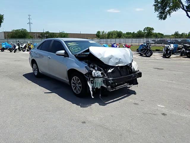 2015 TOYOTA CAMRY LE 4T1BF1FK7FU052406