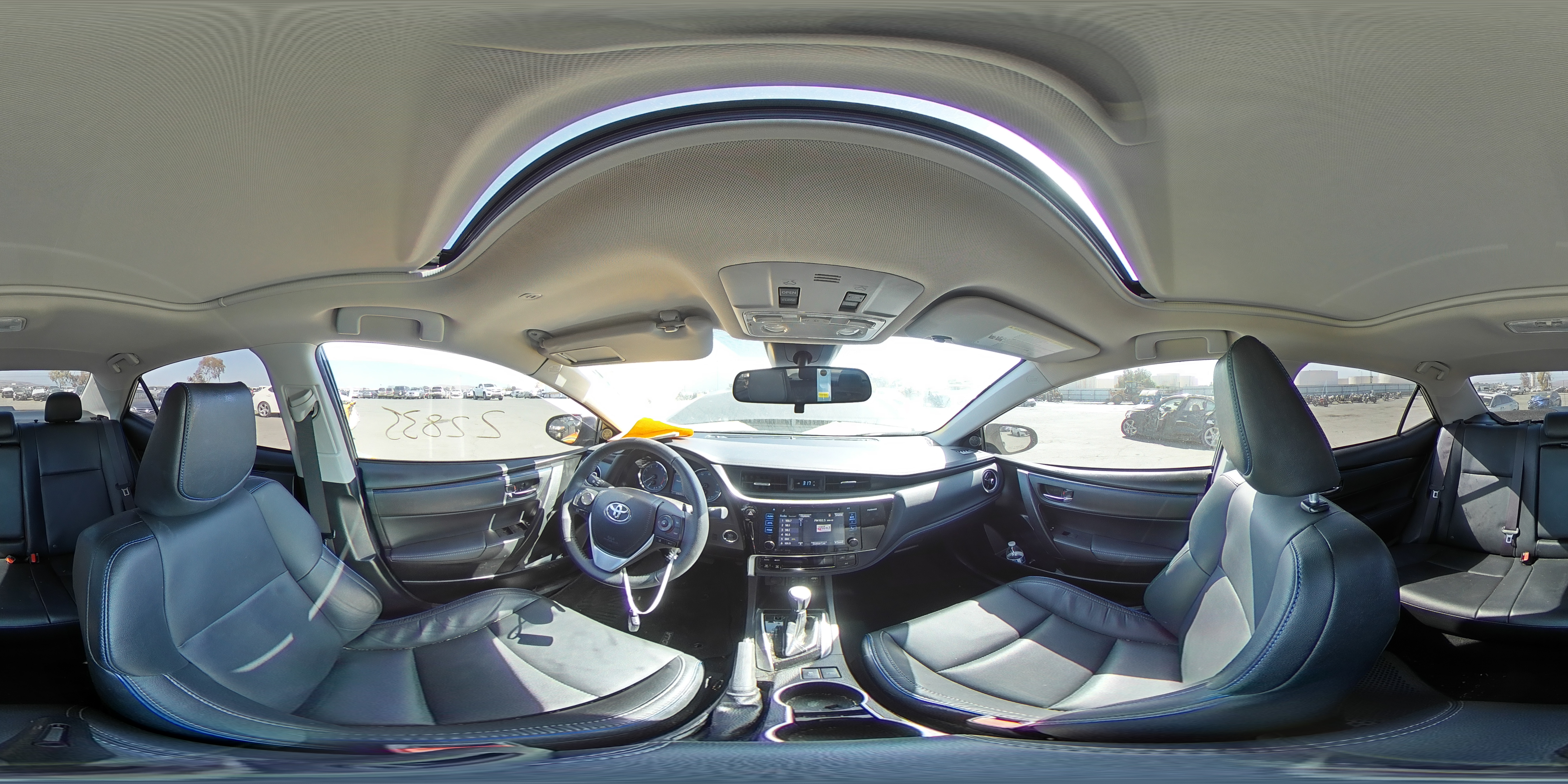 2017 TOYOTA COROLLA L 5YFBURHEXHP710106