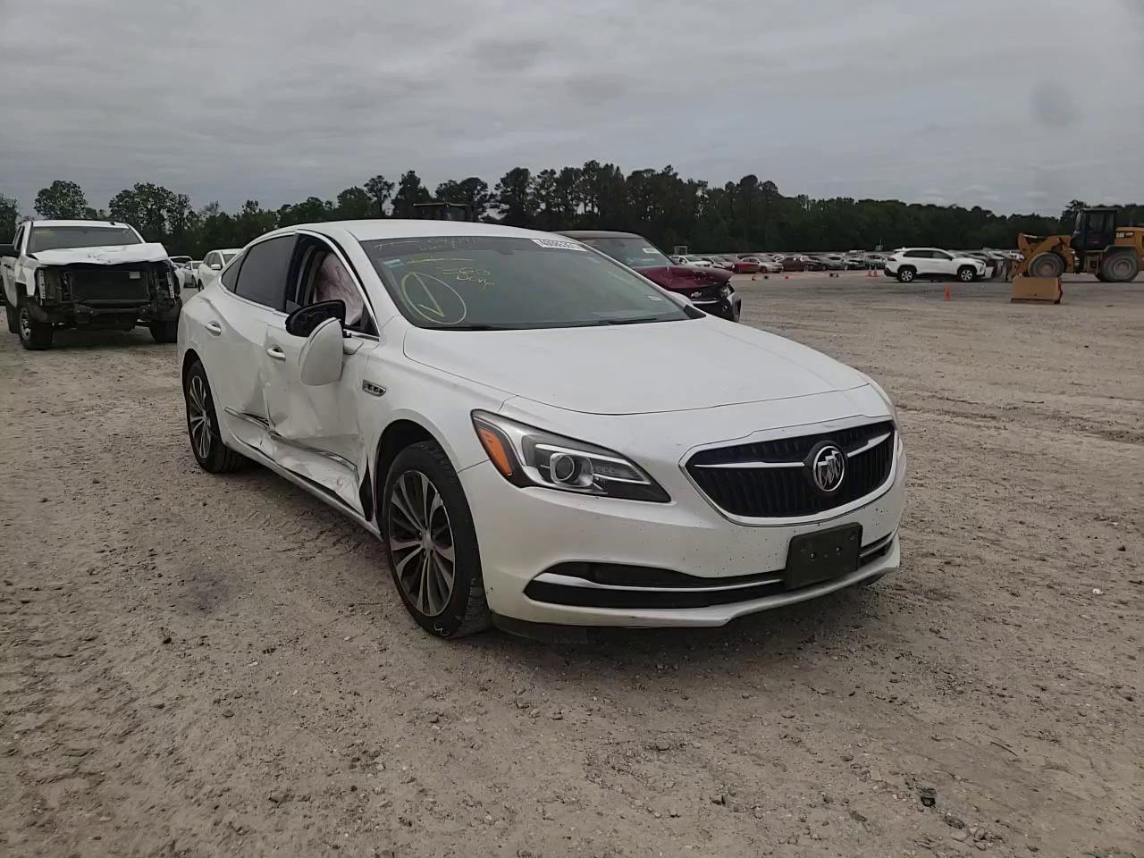 2017 BUICK LACROSSE E 1G4ZP5SS3HU212213