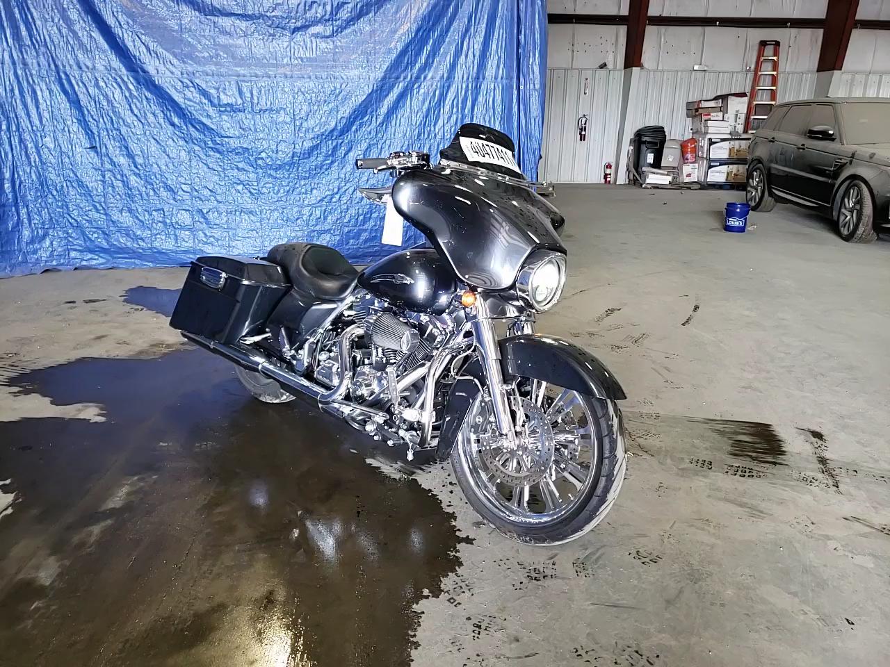 2009 HARLEY-DAVIDSON FLHX 1HD1KB4119Y642334