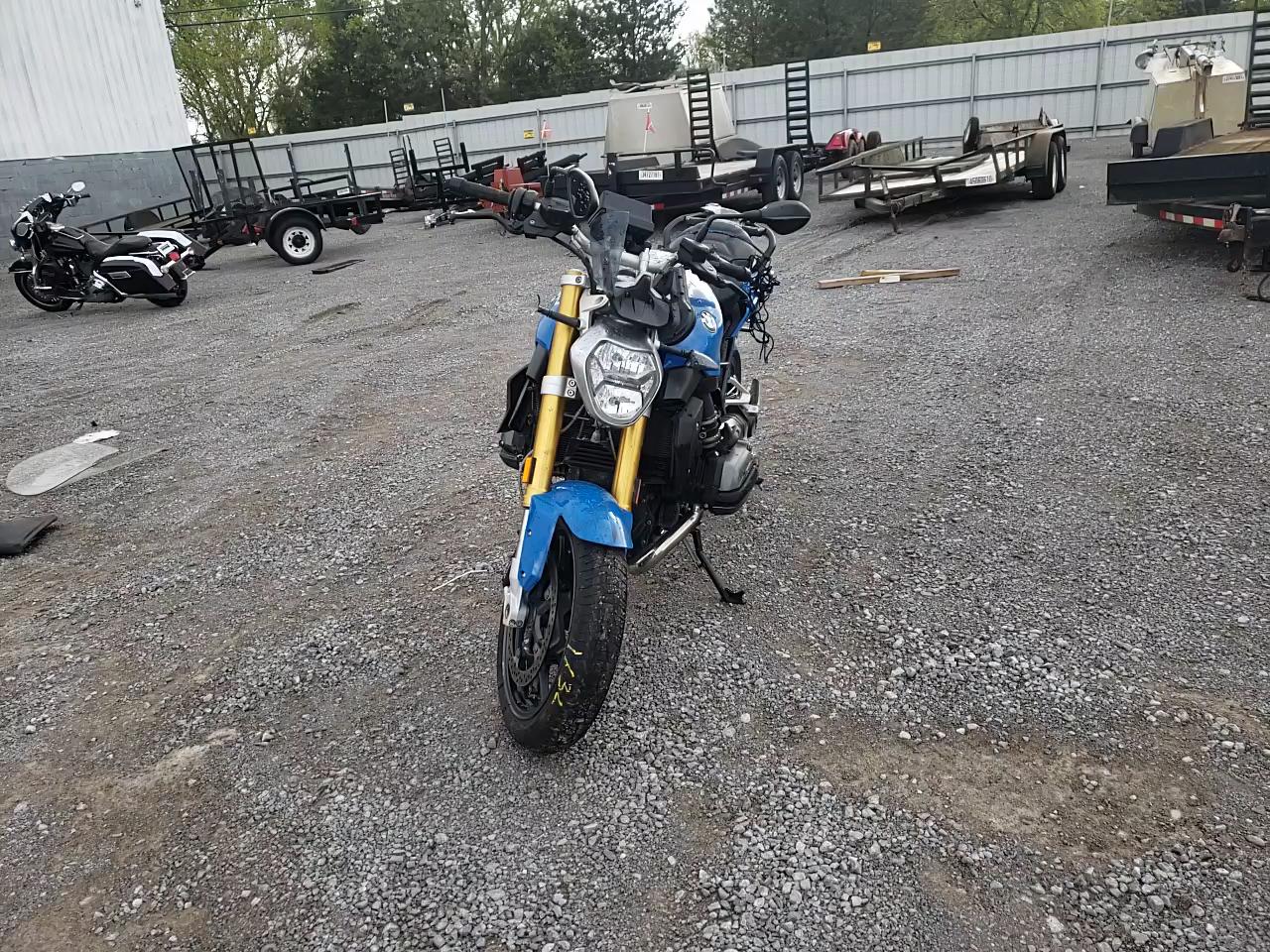 2016 BMW R1200 R WB10A1400GZ197753