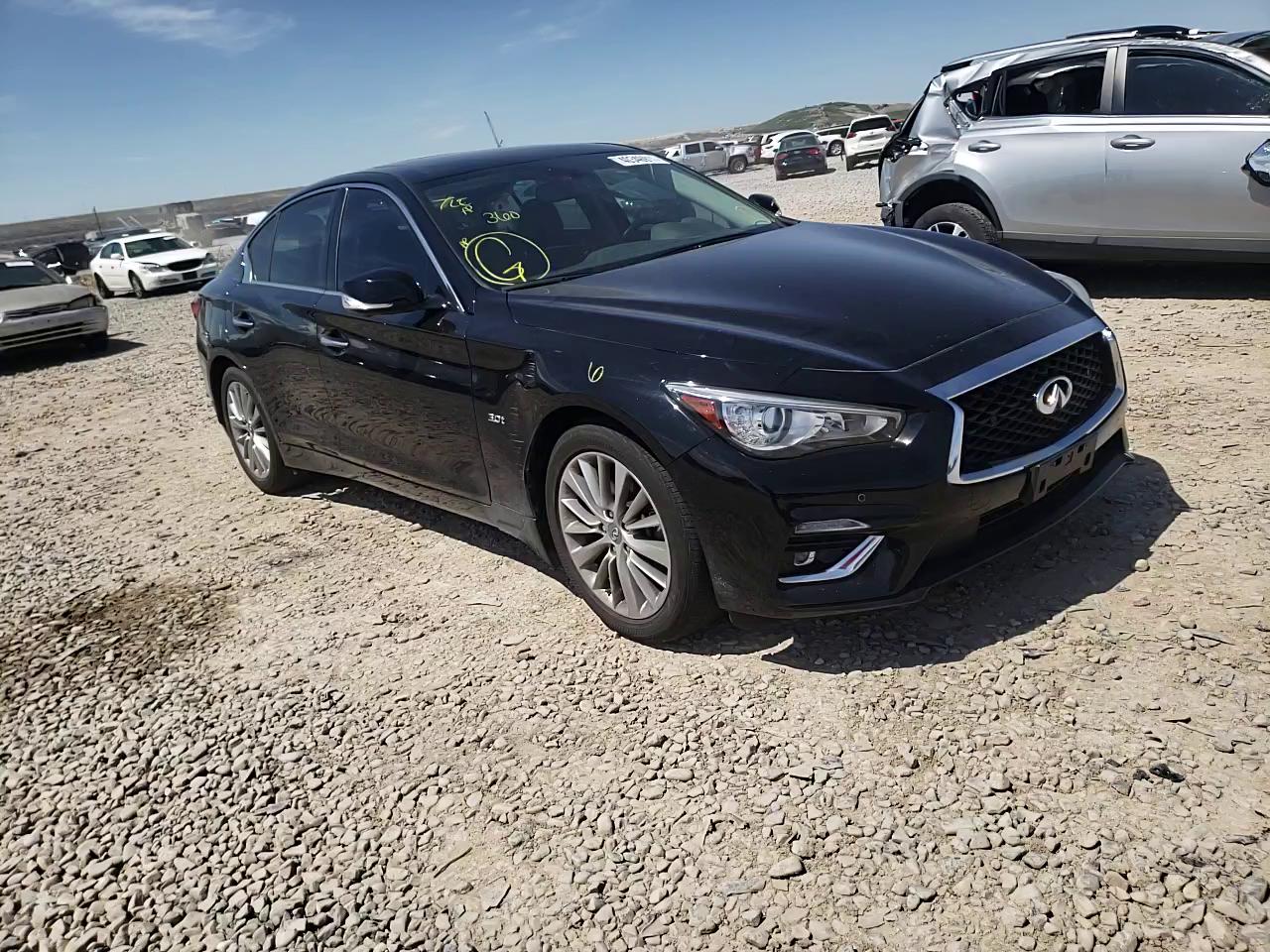 2018 INFINITI Q50 LUXE JN1EV7AR3JM430082