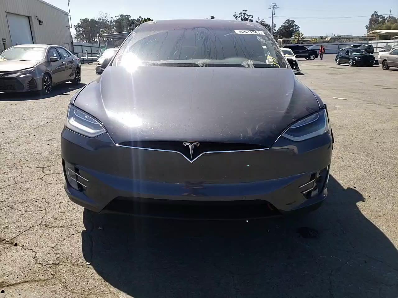 2019 TESLA MODEL X 5YJXCBE28KF182773